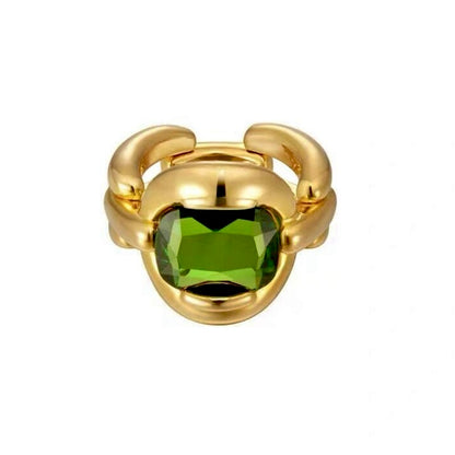 Artisan-Crafted Gold Band Ring Featuring a BV Emerald Green Gemstone Vintage Style-detailed