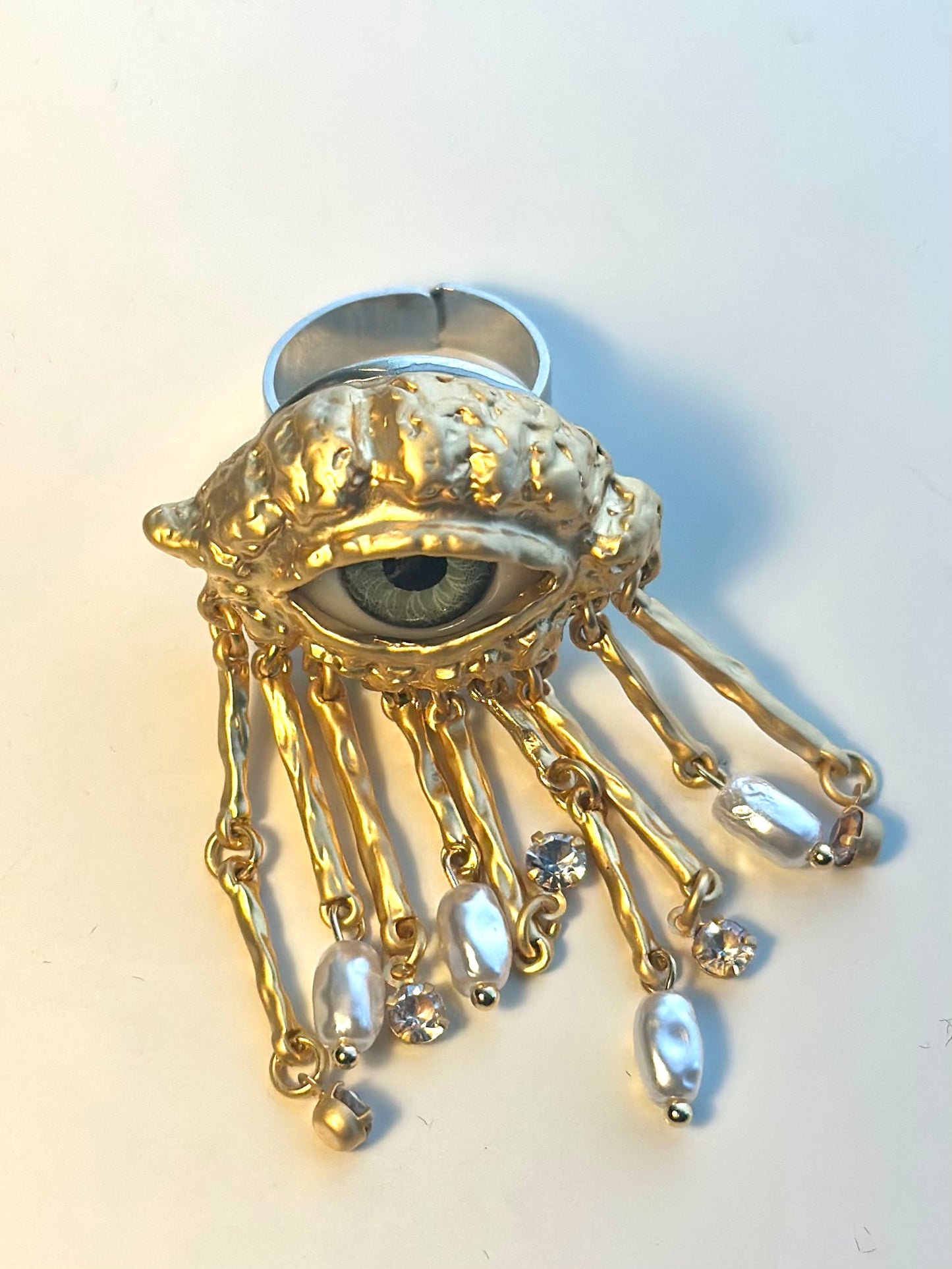 Unique Eye Motif Crystal and Natural Pearl Dangle Ring 18k Gold | Tsukuba Jewlry