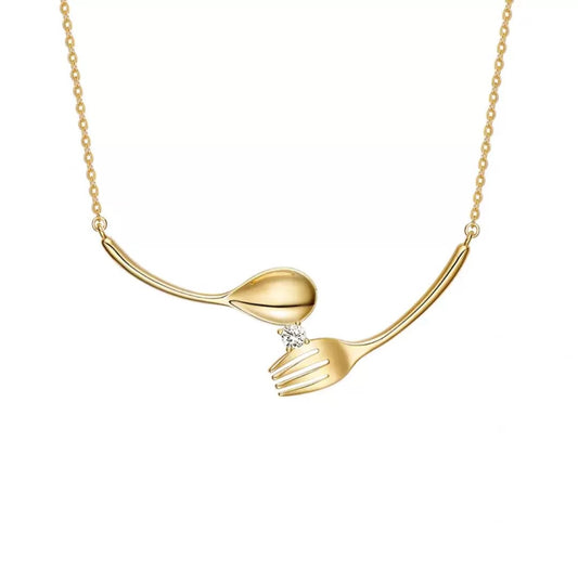 Minimalist Gold 'Fine Dining' Necklace with Diamond Detail | Tsukuba Jewelry