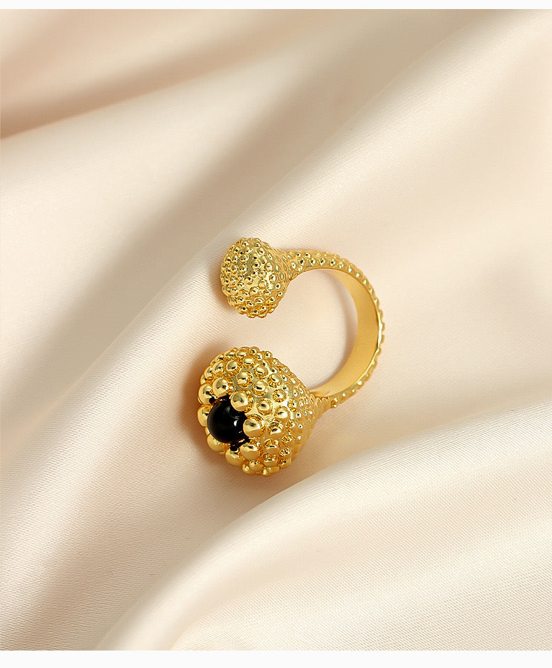 Sculptural Gold Open Ring with Black Onyx Bead Vintage Style | Tsukuba Jewelry